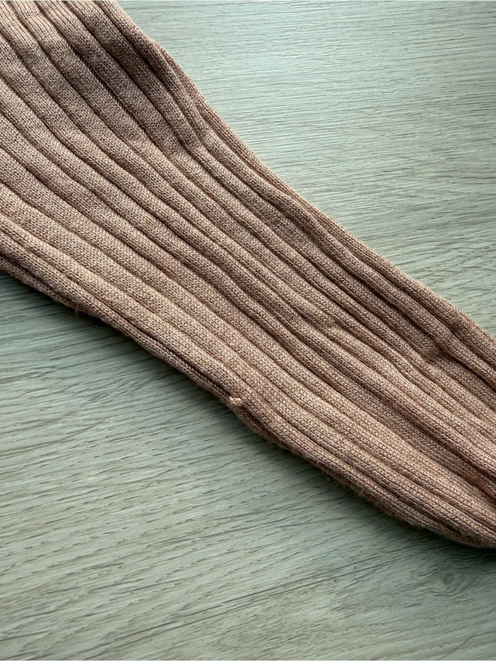 Light Pink Ribbed Button-Up Cropped Cardigan - Picture 2 of 5